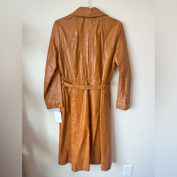 SOLD 1970βs brown Leather Trench Coat - Picture 3 of 4